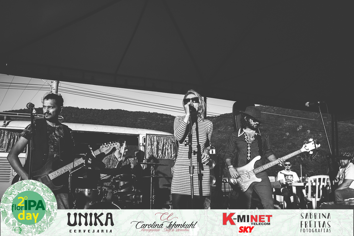 Fotos do evento que aconteceu em Florianópolis - Estacionamento do Burger Break - 2ª Edição FlorIPA Day - Sabrina Freitas Fotografias