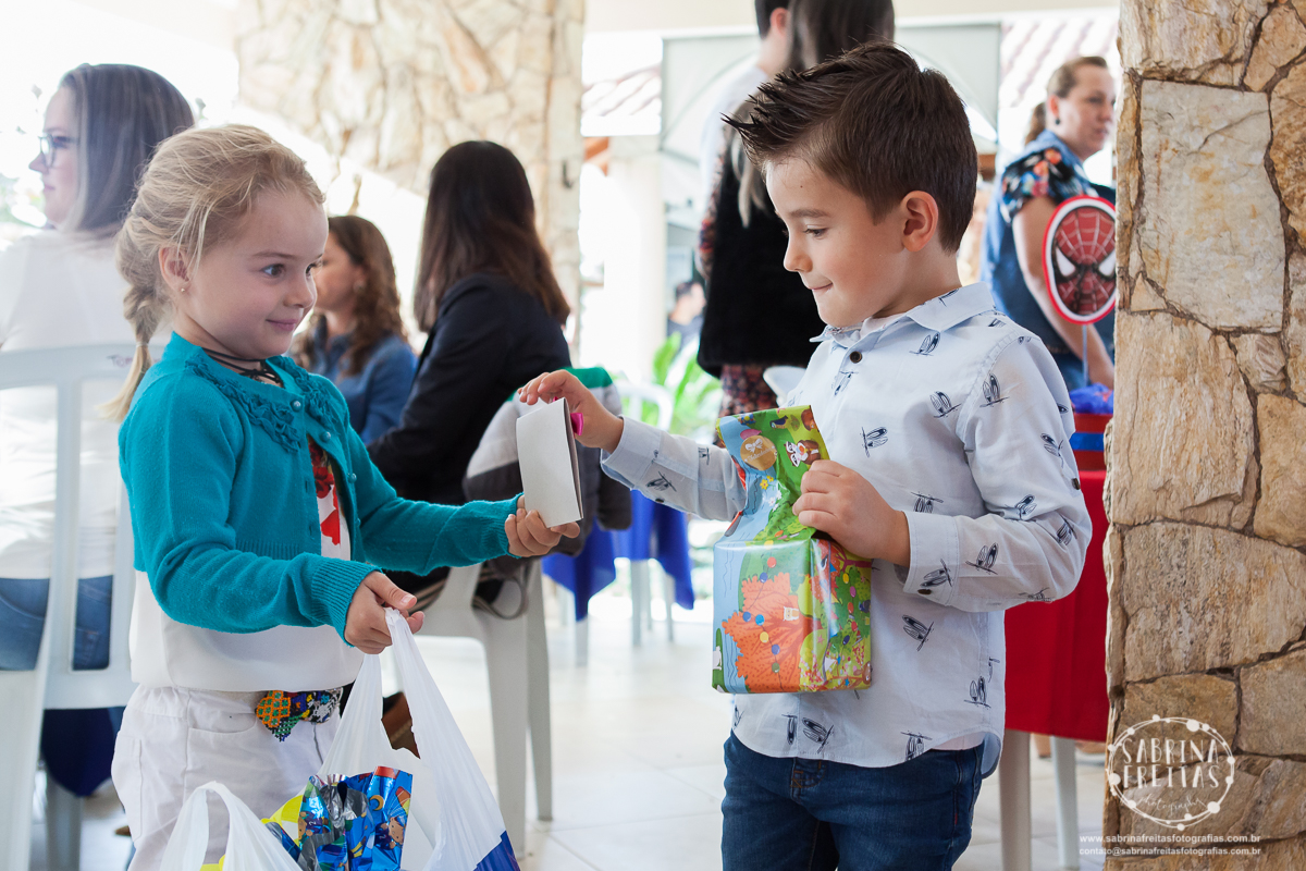 Anivers&aacute;rio Infantil - 4 Anos