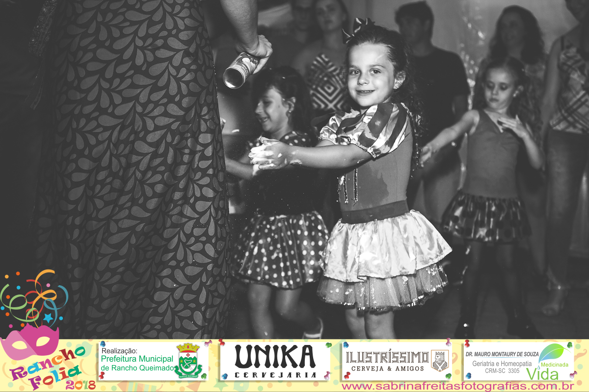 Fotos do Carnaval em Rancho Queimado - Sabrina Freiitas - Fotografias Profissionais no CarnaFolia 2018