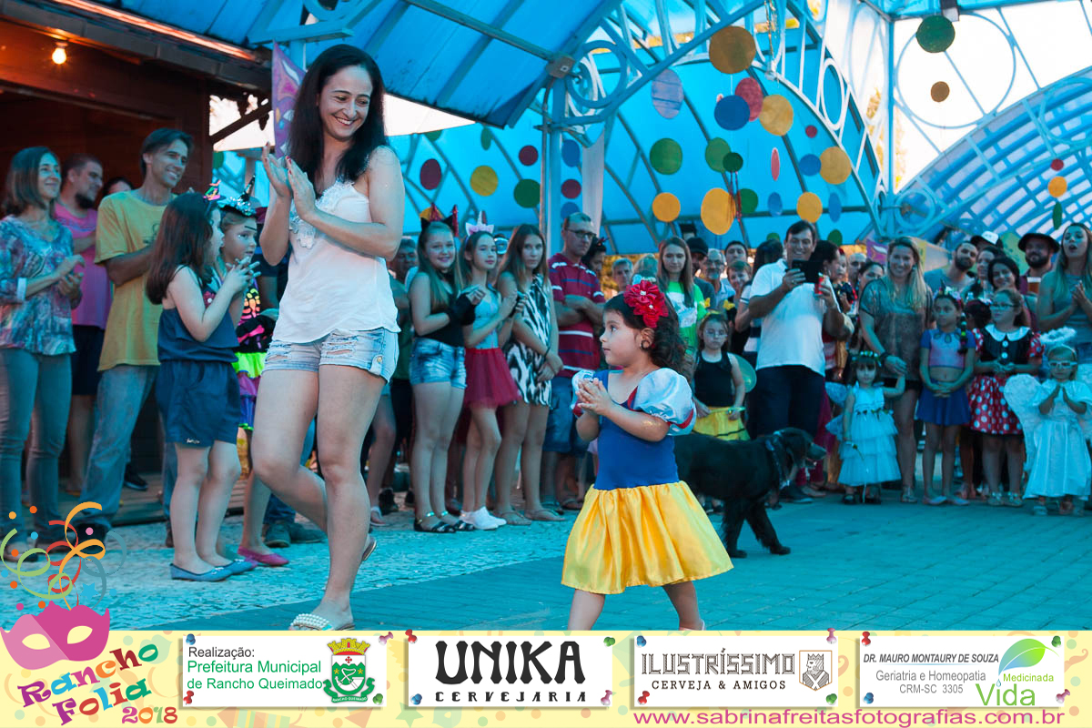 Fotos do Carnaval em Rancho Queimado - Sabrina Freiitas - Fotografias Profissionais no CarnaFolia 2018