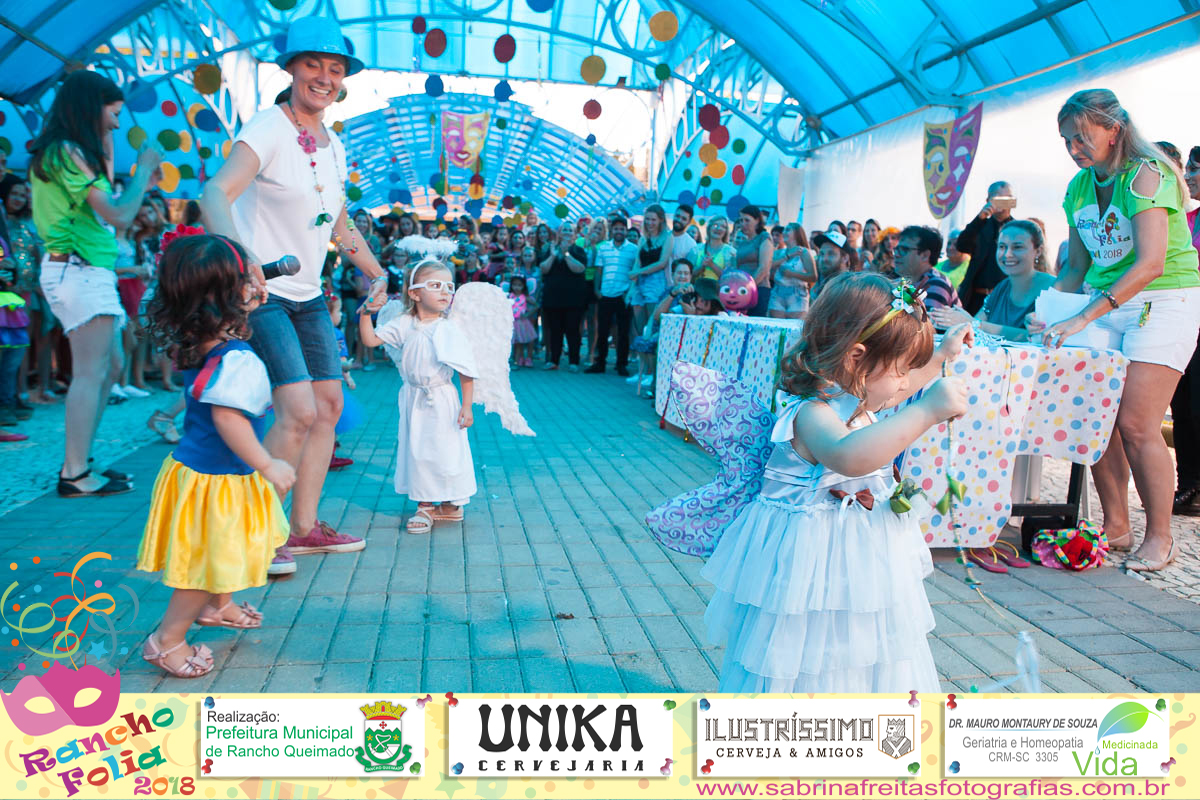 Fotos do Carnaval em Rancho Queimado - Sabrina Freiitas - Fotografias Profissionais no CarnaFolia 2018
