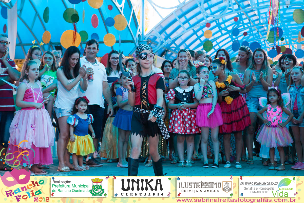 Fotos do Carnaval em Rancho Queimado - Sabrina Freiitas - Fotografias Profissionais no CarnaFolia 2018