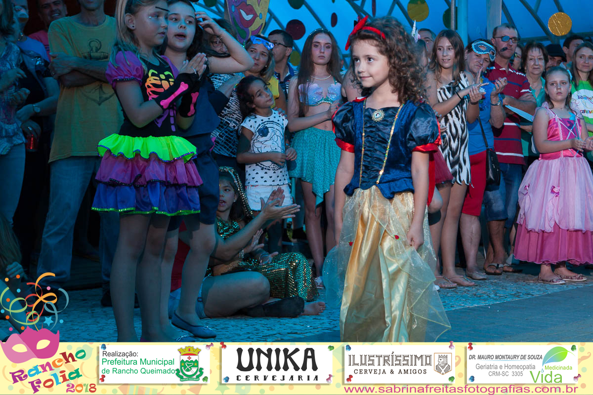 Fotos do Carnaval em Rancho Queimado - Sabrina Freiitas - Fotografias Profissionais no CarnaFolia 2018