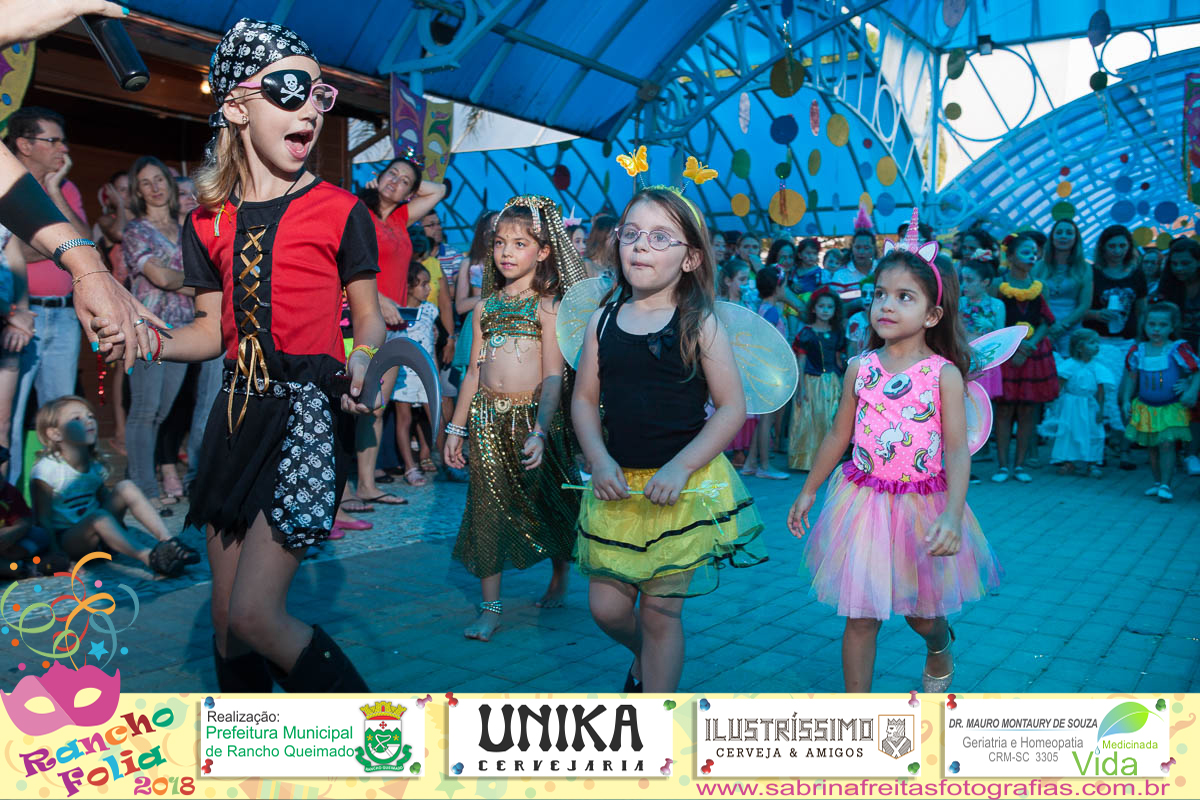 Fotos do Carnaval em Rancho Queimado - Sabrina Freiitas - Fotografias Profissionais no CarnaFolia 2018