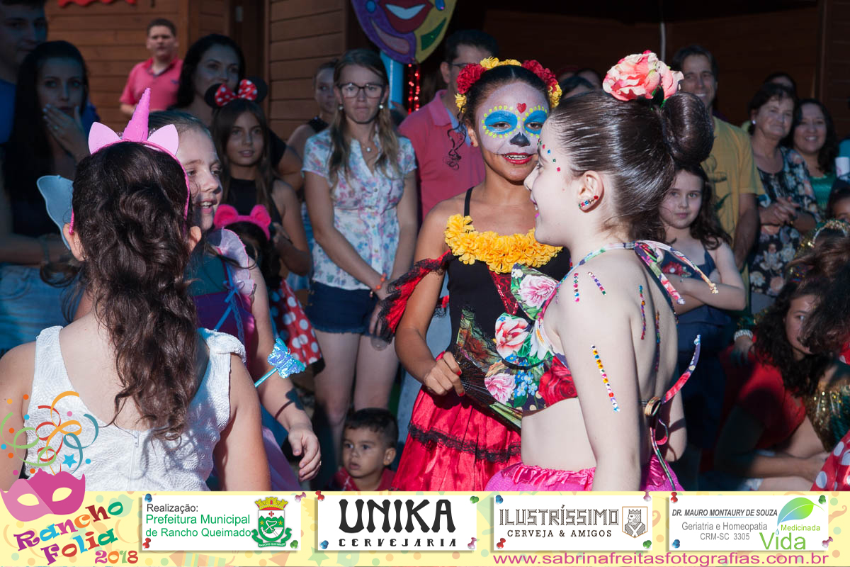 Fotos do Carnaval em Rancho Queimado - Sabrina Freiitas - Fotografias Profissionais no CarnaFolia 2018