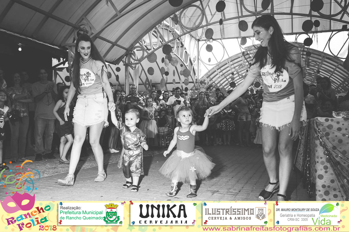 Fotos do Carnaval em Rancho Queimado - Sabrina Freiitas - Fotografias Profissionais no CarnaFolia 2018