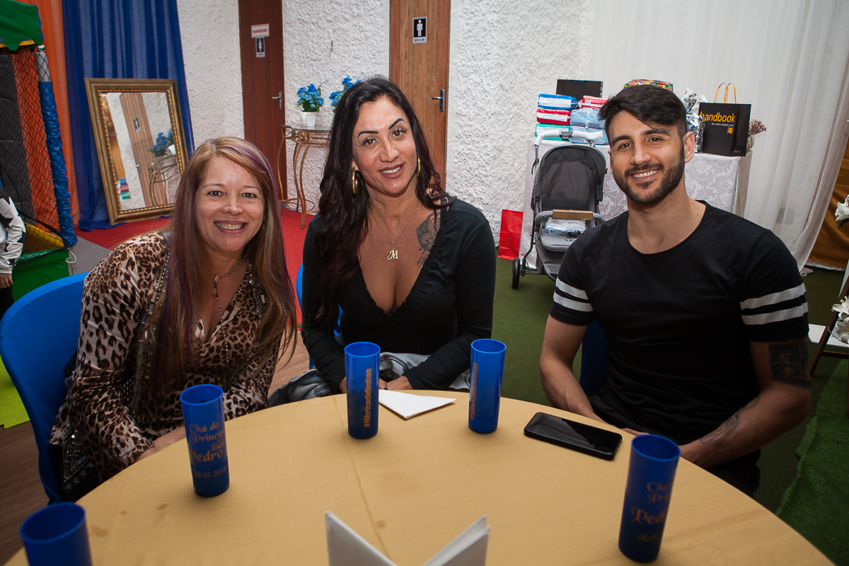 Fotografias ch&aacute; de beb&ecirc; do Pedro na F&aacute;brica de Festa localizada na Ponte do Imaruim Palho&ccedil;a Fotos Sabrina Freitas