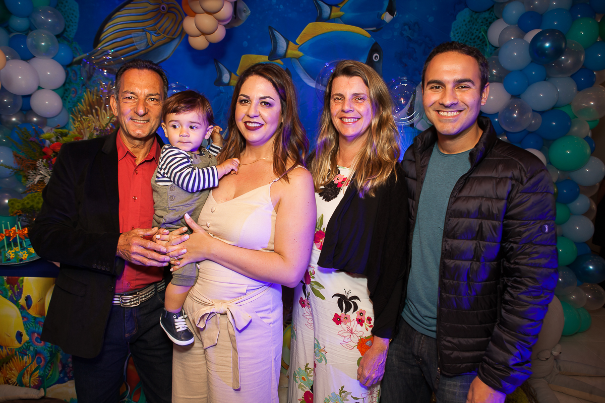 Fot&oacute;grafos infantis em anivers&aacute;rio de 1 ano, Sabrina Freitas Fotografias na Grande Florian&oacute;polis