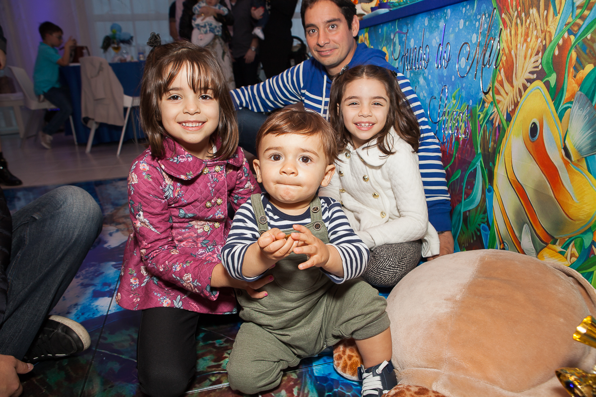 Fot&oacute;grafos infantis em anivers&aacute;rio de 1 ano, Sabrina Freitas Fotografias na Grande Florian&oacute;polis