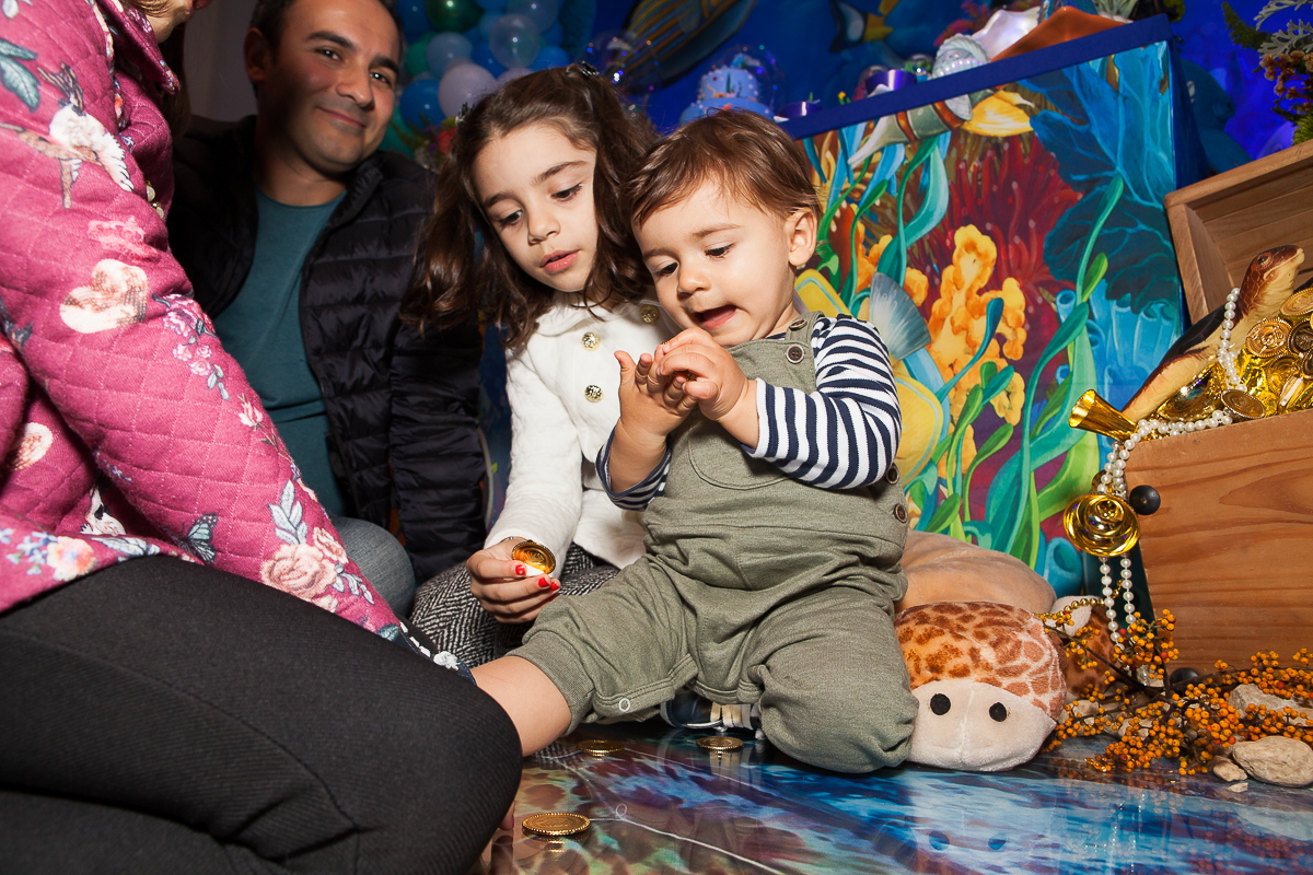 Fot&oacute;grafos infantis em anivers&aacute;rio de 1 ano, Sabrina Freitas Fotografias na Grande Florian&oacute;polis