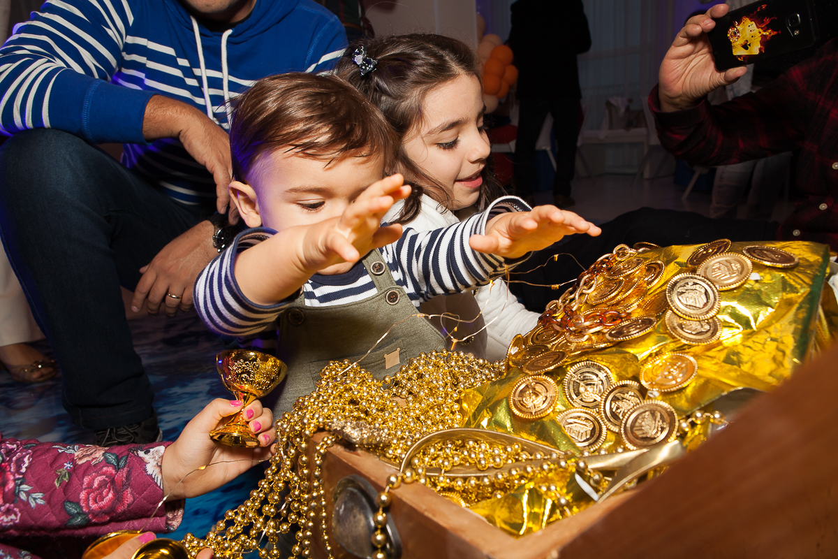 Fot&oacute;grafos infantis em anivers&aacute;rio de 1 ano, Sabrina Freitas Fotografias na Grande Florian&oacute;polis