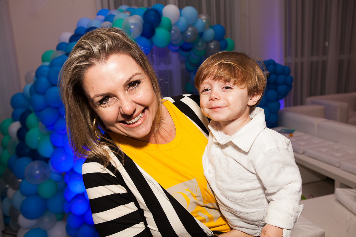 Fot&oacute;grafos infantis em anivers&aacute;rio de 1 ano, Sabrina Freitas Fotografias na Grande Florian&oacute;polis