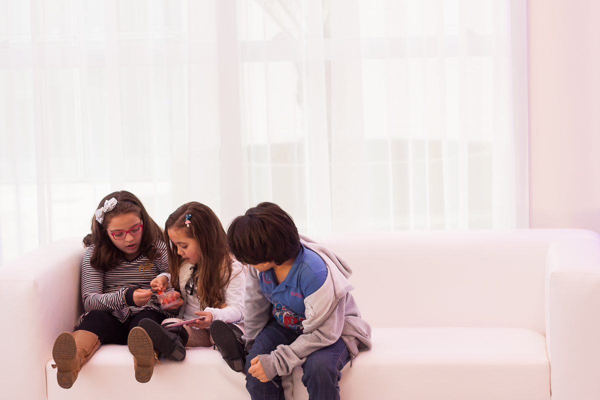 Fot&oacute;grafos infantis em anivers&aacute;rio de 1 ano, Sabrina Freitas Fotografias na Grande Florian&oacute;polis