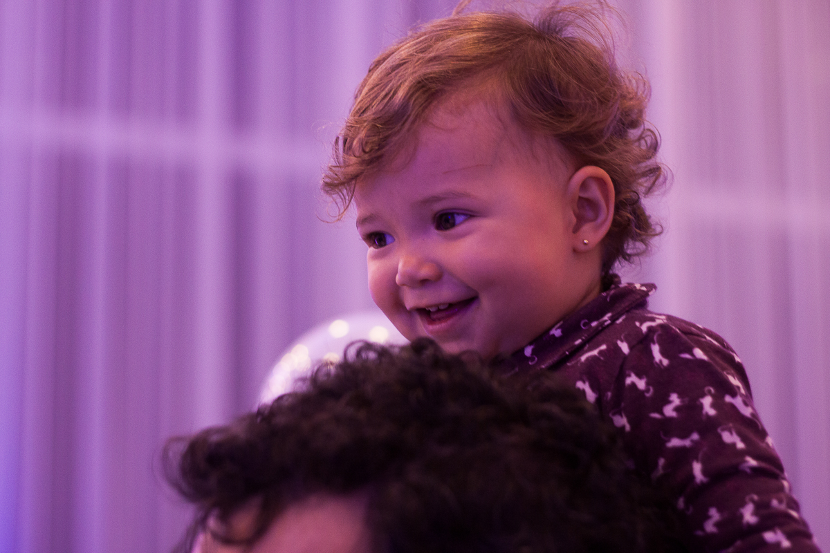 Fot&oacute;grafos infantis em anivers&aacute;rio de 1 ano, Sabrina Freitas Fotografias na Grande Florian&oacute;polis