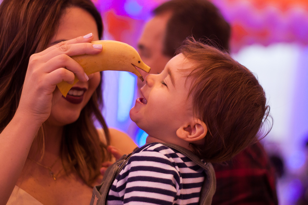Fot&oacute;grafos infantis em anivers&aacute;rio de 1 ano, Sabrina Freitas Fotografias na Grande Florian&oacute;polis