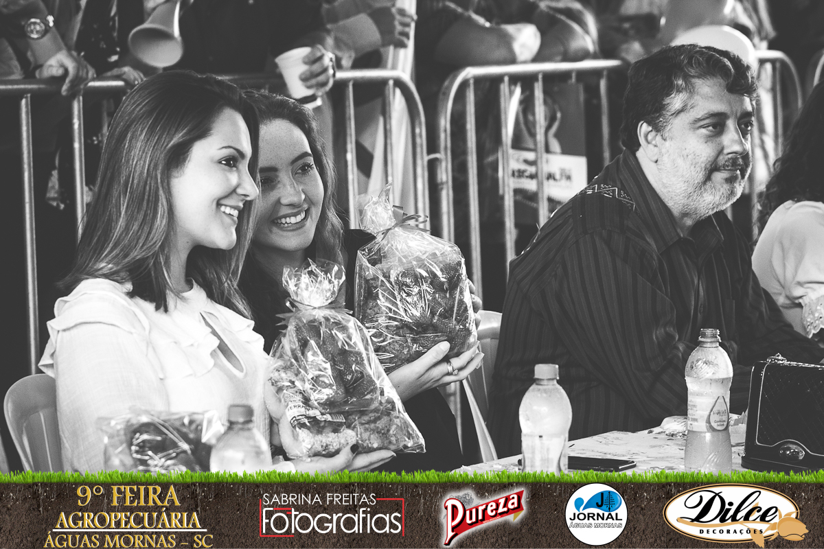 A Feira Agropecu&aacute;ria de &Aacute;guas Mornas foi fotografada por Sabrina Freitas do Jornal AM