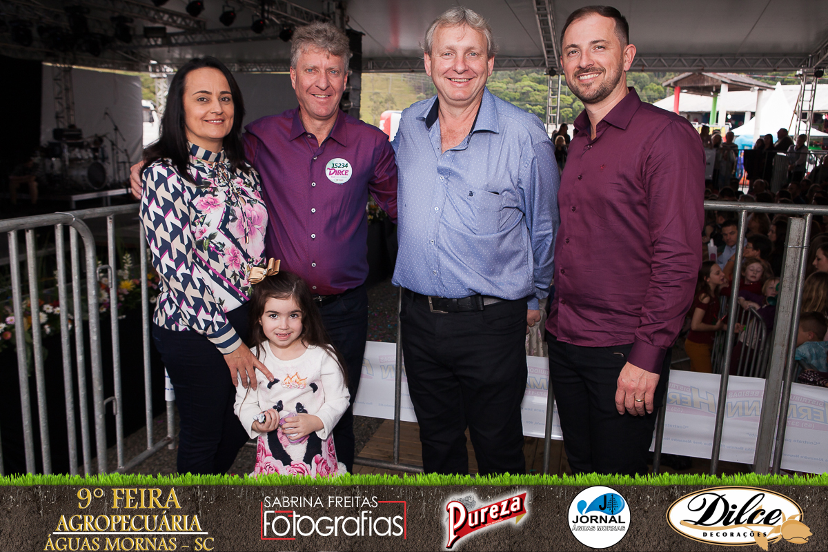 A Feira Agropecu&aacute;ria de &Aacute;guas Mornas foi fotografada por Sabrina Freitas do Jornal AM