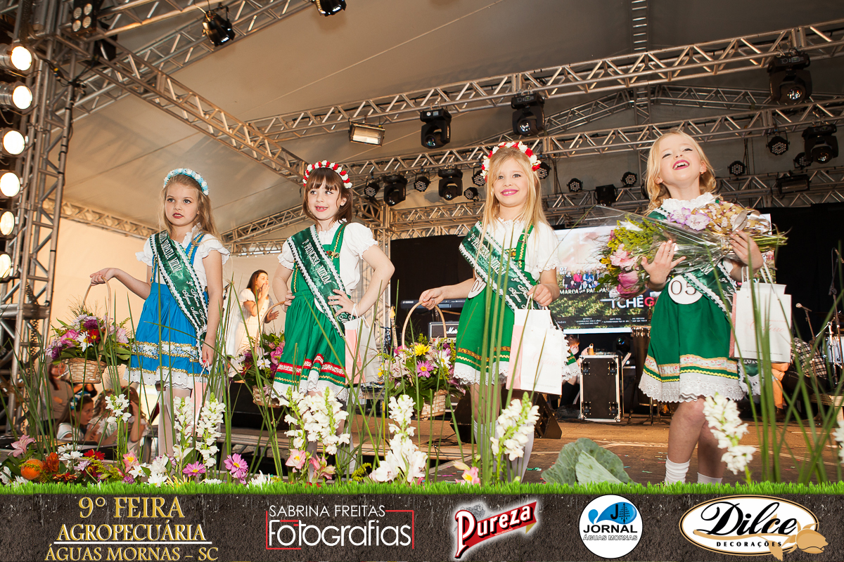 A Feira Agropecu&aacute;ria de &Aacute;guas Mornas foi fotografada por Sabrina Freitas do Jornal AM