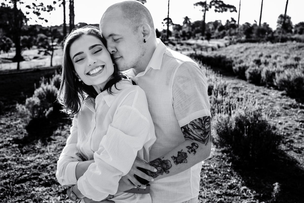 Ensaio de Pré Casamento no Lavandário Vale dos Sonhos na COlonia Witmarsum