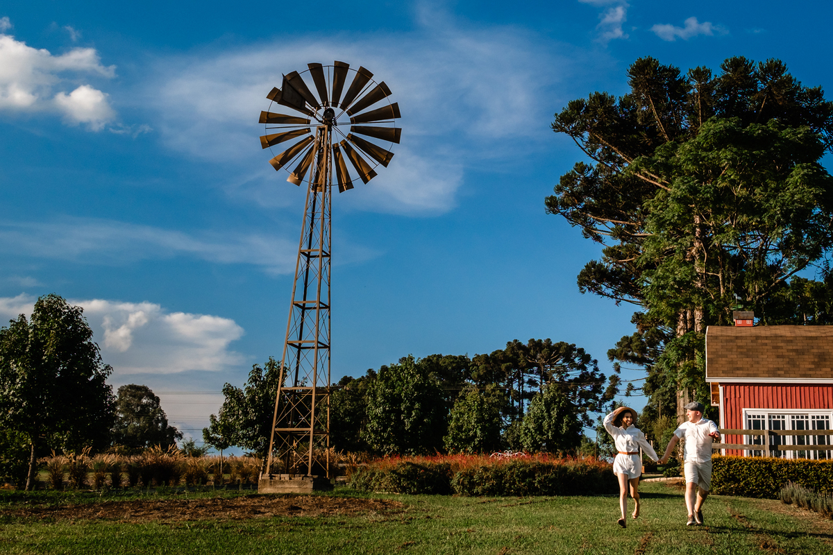 Ensaio de Pré Casamento no Lavandário Vale dos Sonhos na COlonia Witmarsum