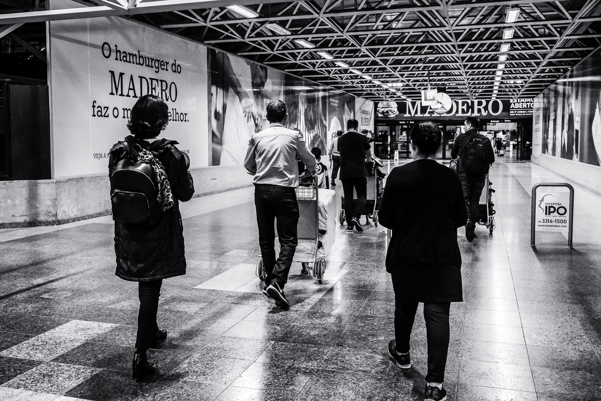 Ensaio de Pre Wedding no Aeroporto de Curitiba