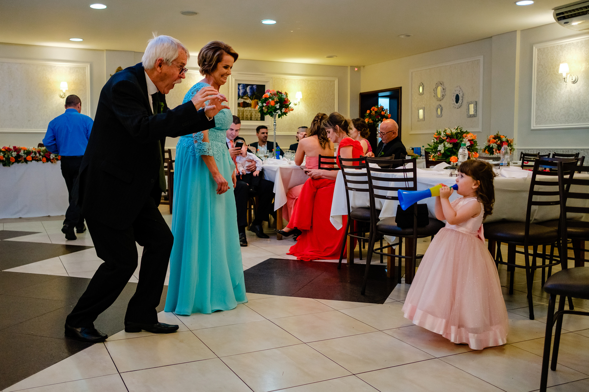 Casamento no Churrascão Colonia em Santa Felicidade, Curitiba PR