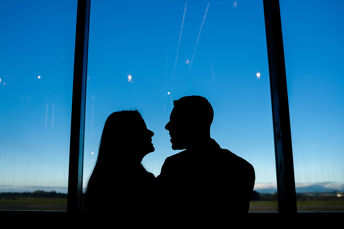 Ensaio de Pre Wedding no Aeroporto Internacional de Curitiba, Afonso Pena