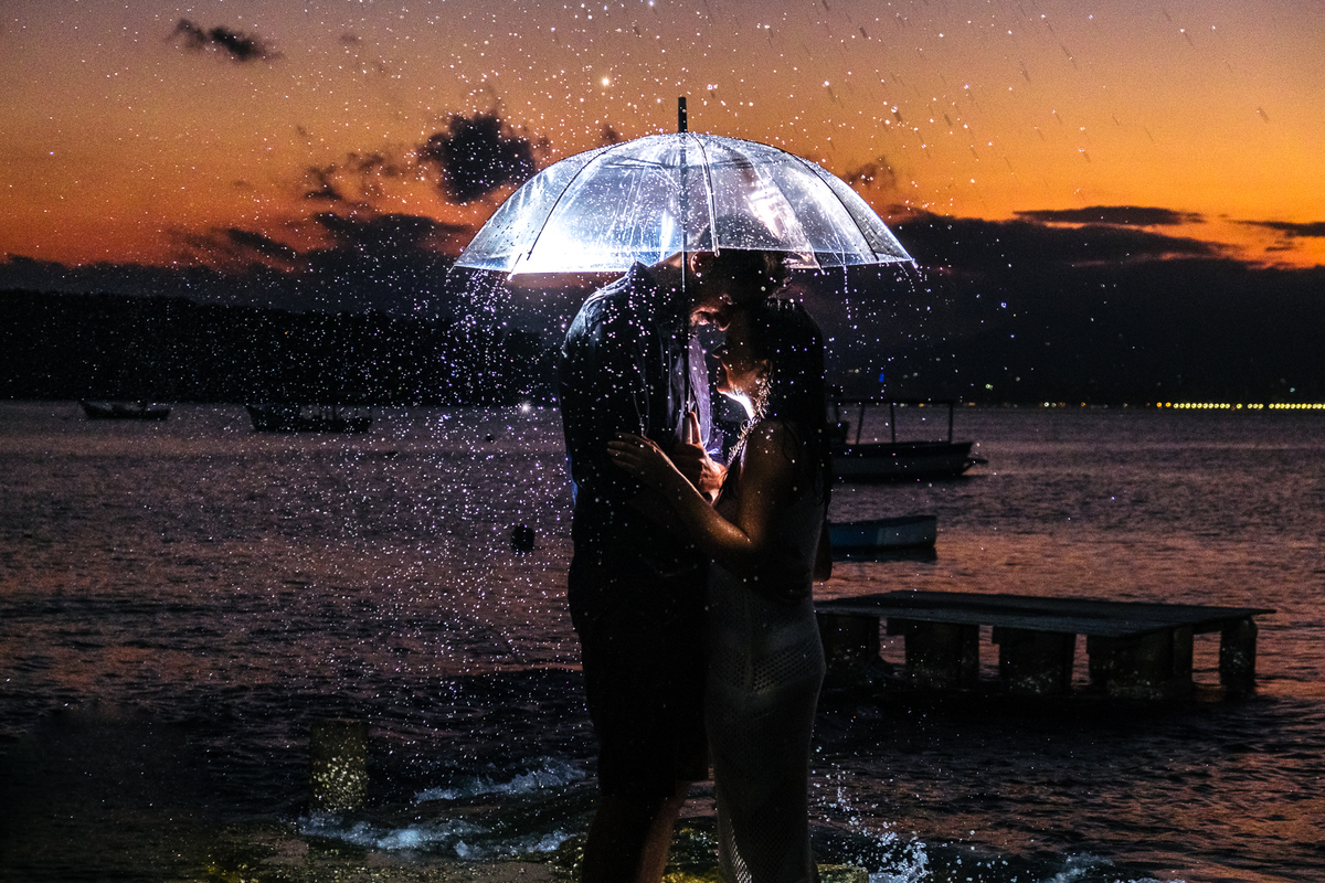 Ensaio de Pré Wedding no Caixa D Aco em Bombinhas / SC