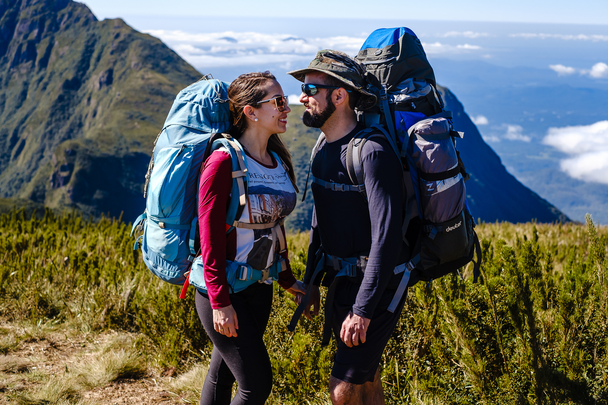 Ensaio de Pré Wedding na Montanha, no Pico do Itapiroca