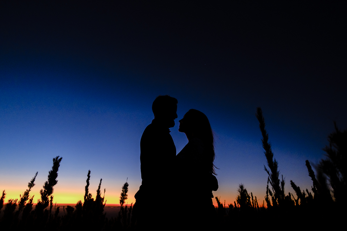 Ensaio de Pré Wedding na Montanha, no Pico do Itapiroca
