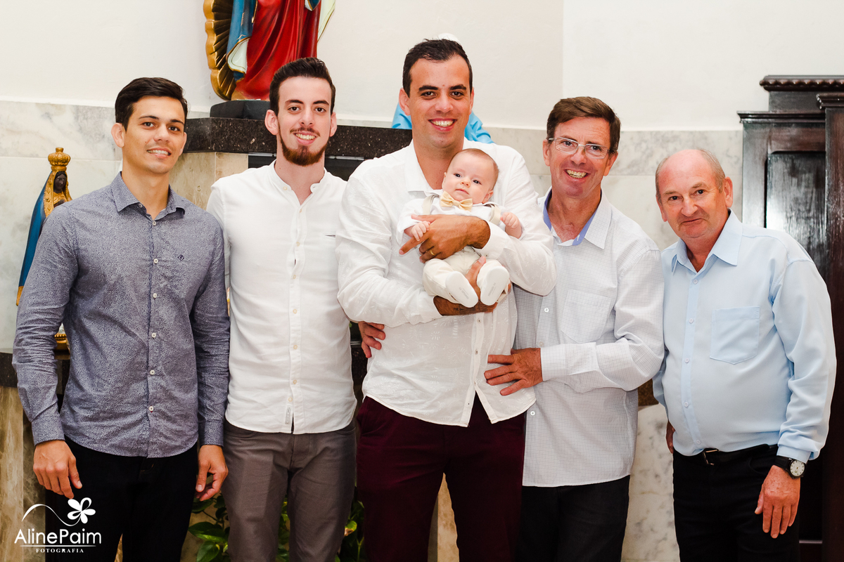 familia, foto familia batizado, igreja catolica, rio negrinho, sao bento do sul, fotografo de familia, fotografo em rio negrinho, fotografo em sao bento do sul