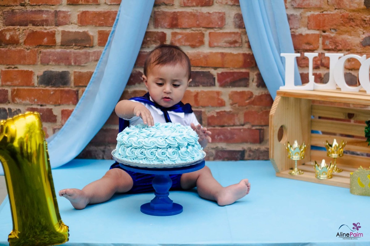 smash the cake, ensaio infatil, fotografia infantil foto do smash the cake fotografado pela aline paim, fotografia de familia, smash the cake joinville, smash the cake sao bento do sul, smahs the cake principe, bolo smash the cake, bolo na cozinha 