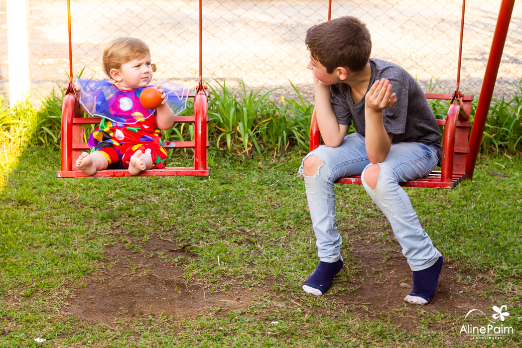 aline paim fotografia registrou o aniversario de 1 ano no cafe colonial estancia em rio negrinho, festa infantil, fotografo para festa infantil