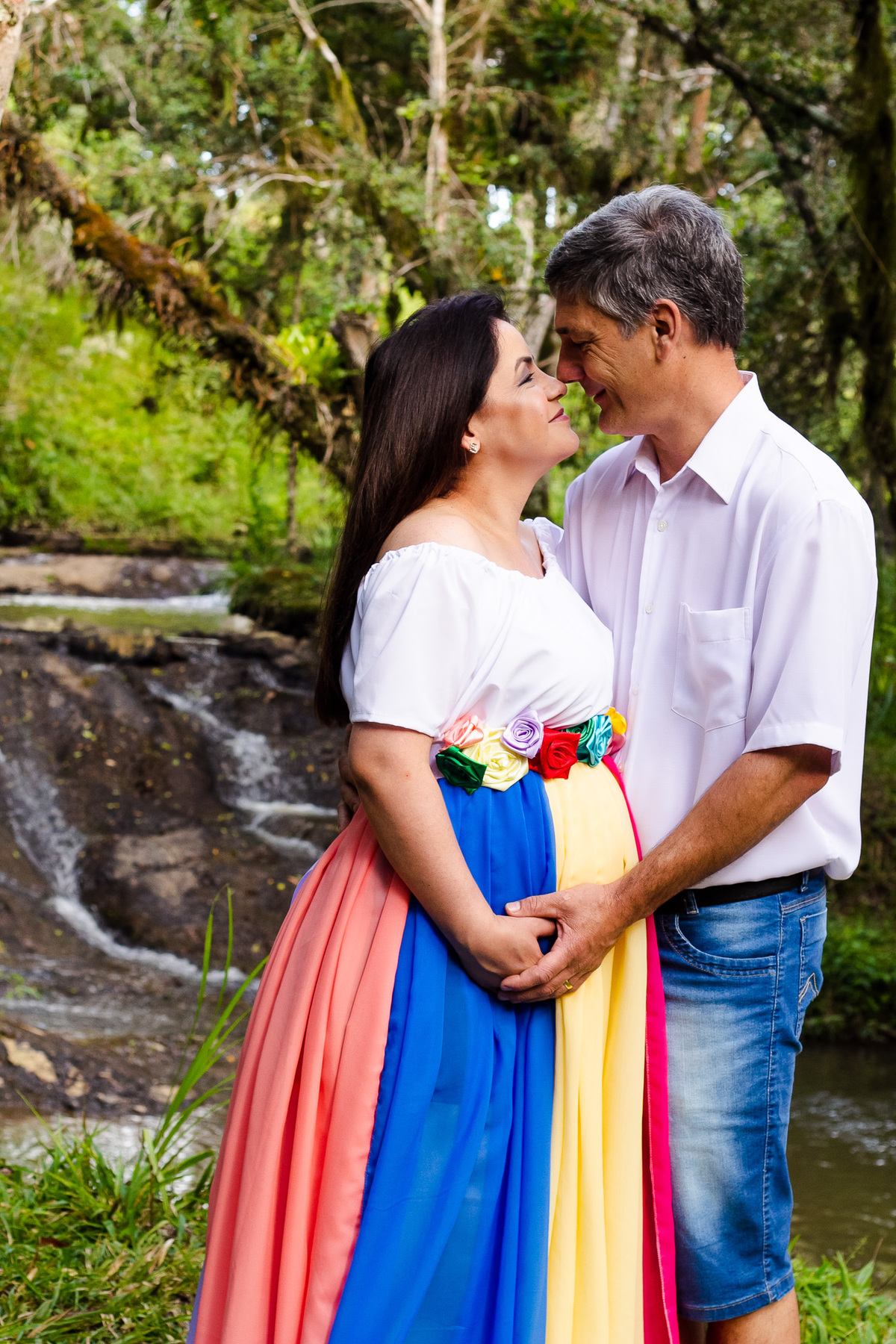 fotografia de familia, ensaio familia, ensaio fotografico de gestante, ensaio fotografico ao ar livre, fotos externas gestante em sao bento do sul, aline paim, aline paim fotografia, book gestante, fotografo para book gestante em sao bento do sul