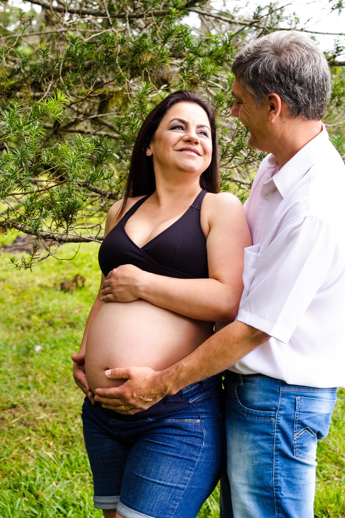 fotos externas de gravida, fotos ao ar livre de gestante, aline paim, aline paim fotografia, fotografa de gestante em sao bento do sul, fotografa de gravida em sao bento do sul, fotos externas de gestante em campo alegre,