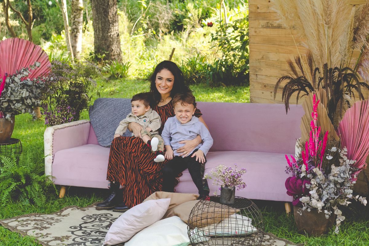 aline paim fotografia, fotografia ensaio de dia das maes, ensaio dia das maes externo, fotos externa de dia das maes, fotos de dia das maes em sao bento do sul, fotos dia das maes sao bento do sul, cenario para fotos dia das maes, 