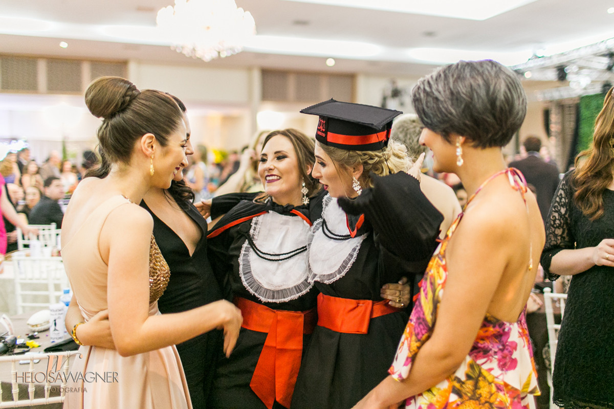 Making of | Larissa e Vanessa | Formatura Direito | Chapecó-SC | 27.02.2016