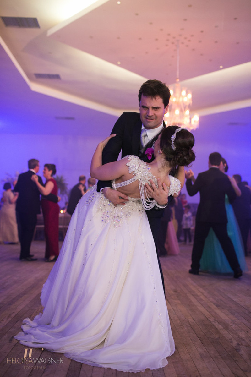 Casamento | Angélica e Guilherme | Igreja Matriz + Clube Xanxerense |  31.10.2015