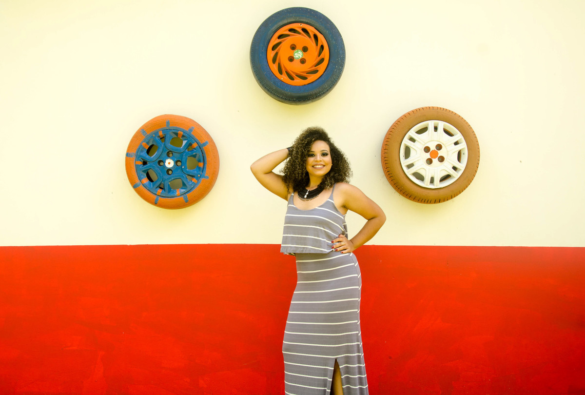 ensaiofeminino- neacunha - nea - ensaio - ensaiofeminino- sevenfotografia-catu-catubahia-fotografo-fotografia-bahia-fotografobahia-fotografocatu-vempraseven-cachos-cabelocacheado