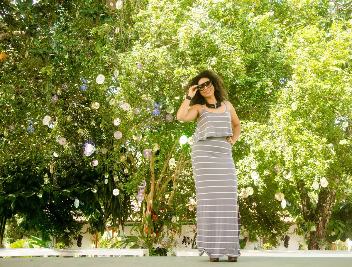 ensaiofeminino- neacunha - nea - ensaio - ensaiofeminino- sevenfotografia-catu-catubahia-fotografo-fotografia-bahia-fotografobahia-fotografocatu-vempraseven-cachos-cabelocacheado