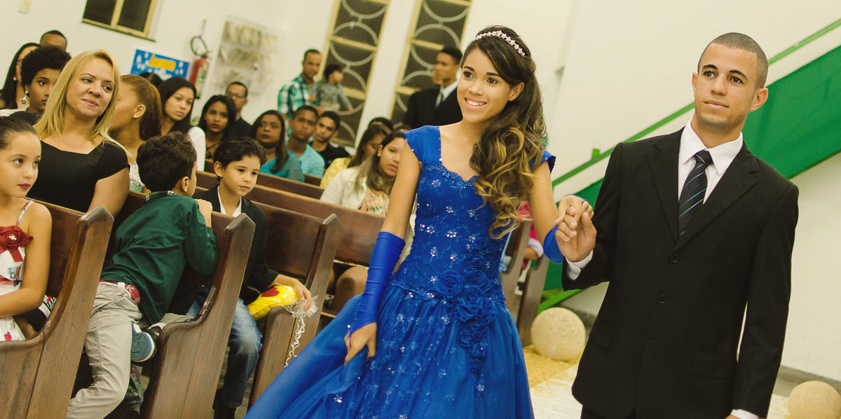 aniversario-15anos-carol-sevenfotografia-fotografo-casamento-infantil-catu-bahia-seven-igreja-adventista-setimodia-iasdcentral-fotografoba-fotografocatu-ssa-fotografiabahia