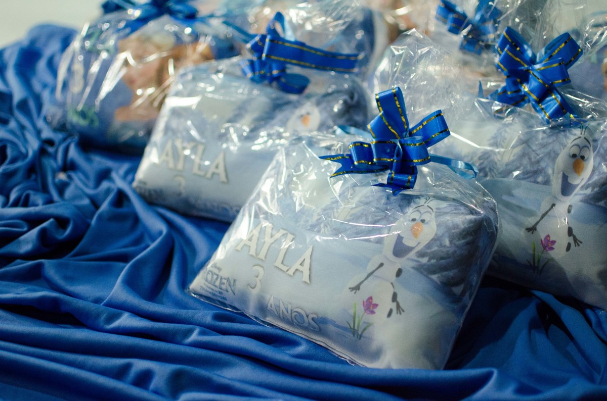 aniversario-infantil-sevenfotografia-fotografoba-fotografiabahia-fotografiacatu-catubahia-ssa-salvadorbahia-brasil-frozen-olaf-lindo-photographer-bonito-vempraseven