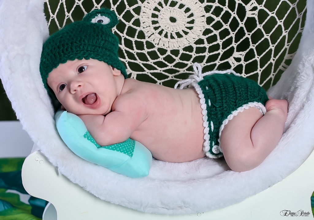 Miguel 2 meses, sapinho