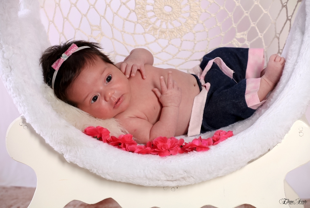 Isis, 1 mês, estúdio barra Bonita,