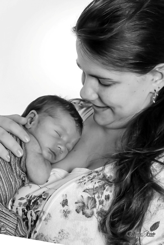 Newborn, Recém-Nascidos, Fotografia de Newborn, Fotografia de Estúdio, Bebês, Barra Bonita, Mamãe e Bebê