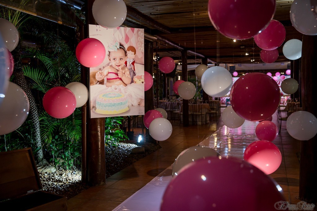 Zoé, Eliane Peroto, Photolike, Maria Teresa, 1° Aninho, festa de aniversário,  tema circo menina, decoração infantil, entrada salão