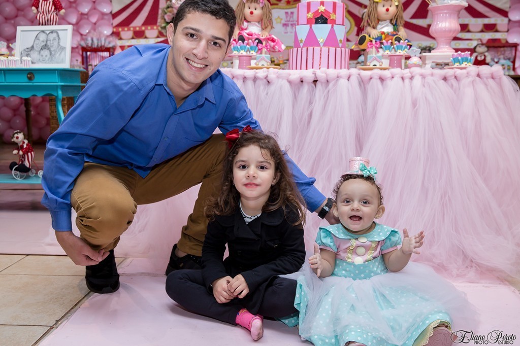 Zoé, Eliane Peroto, Photolike, Maria Teresa, 1° Aninho, festa de aniversário,  tema circo menina, decoração infantil