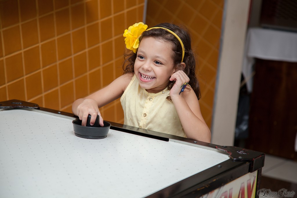 Festa de aniversário Helena 6 anos, sempre brincando e feliz