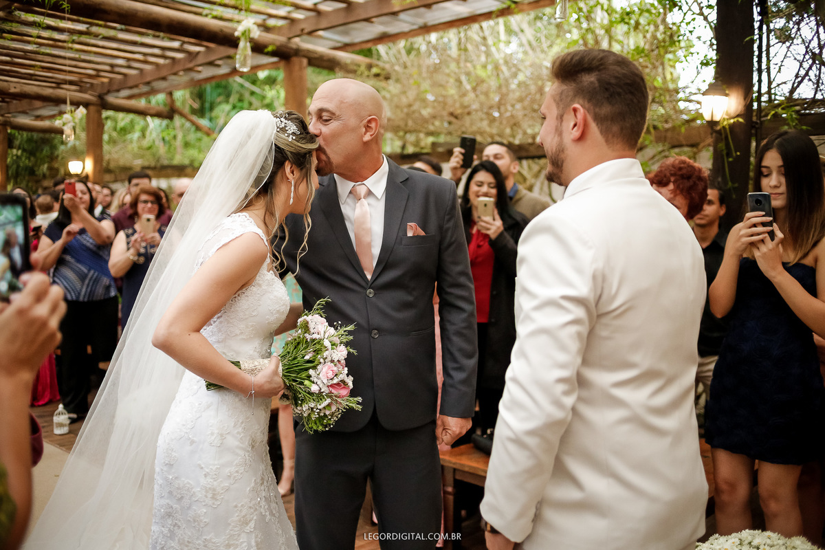 Entrega do pai para para noivo