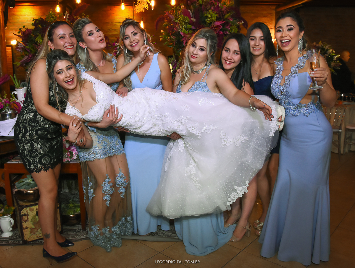 Noivas e as irmãs